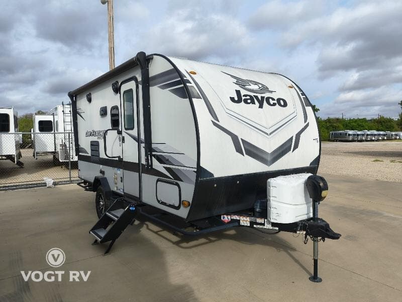 Used 2022  Jayco Jay Feather 171BH by Jayco from Vogt Family Fun Center  in Fort Worth, TX