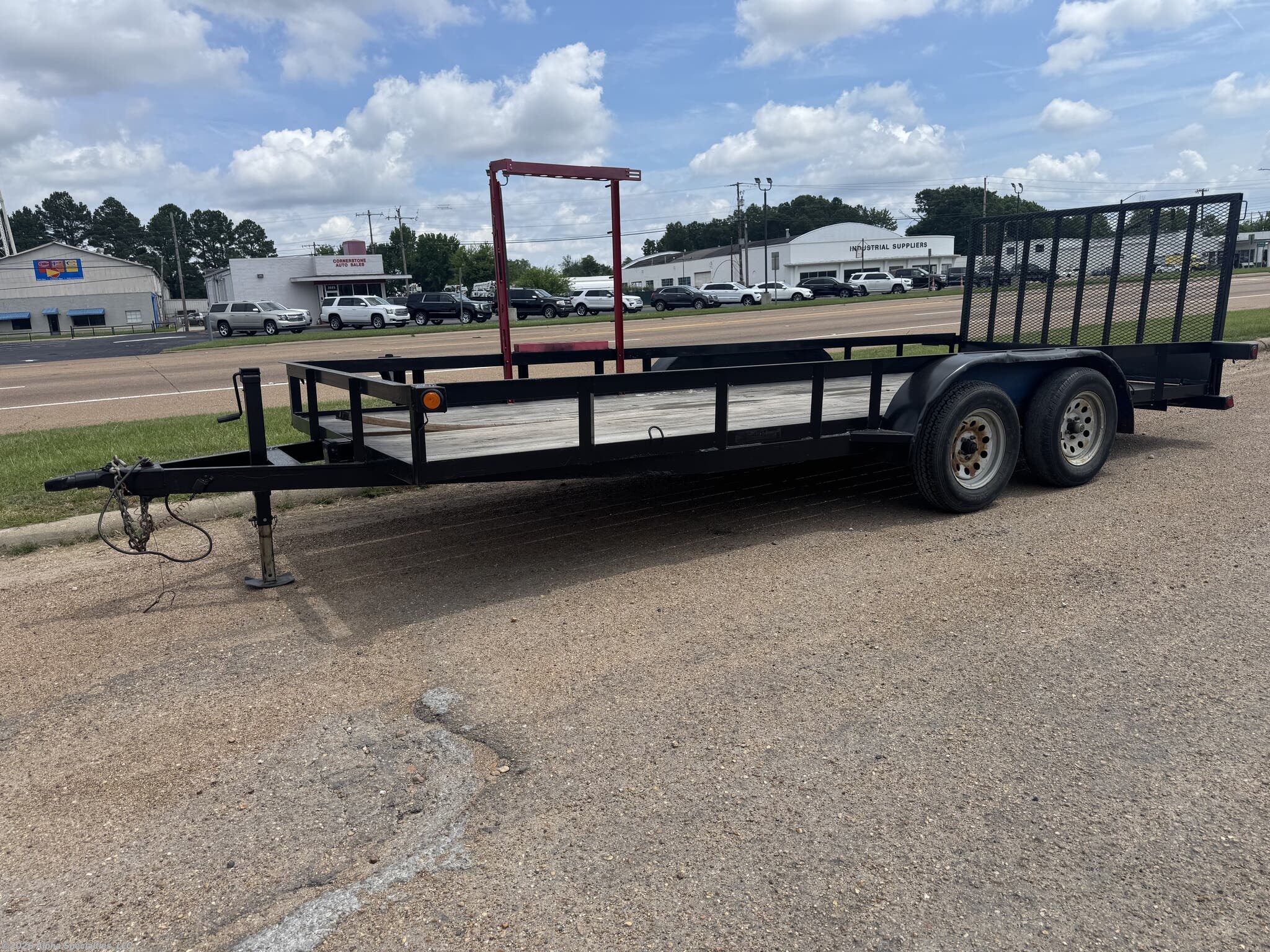 2016 Load Trail USED 83" X 18' Tandem Axle Utility Economy