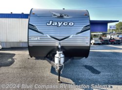 New 2025 Jayco Jay Flight SLX 175FQ available in Rural Hall, North Carolina