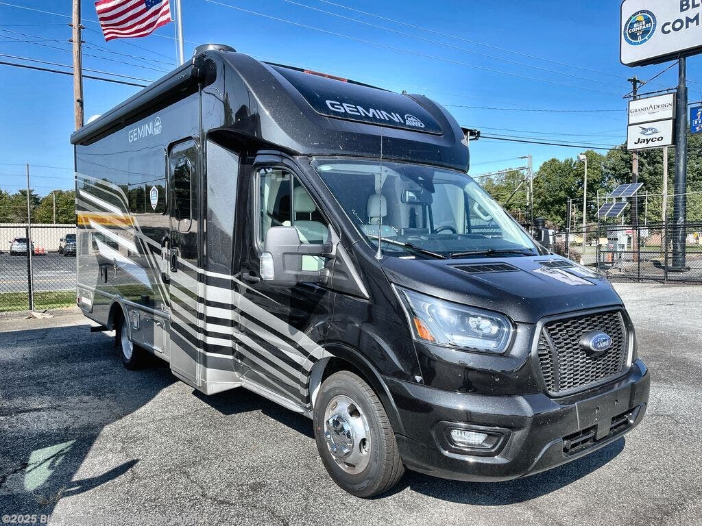 New 2025 Thor Motor Coach Gemini 23TW available in Rural Hall, North Carolina
