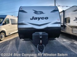 New 2025 Jayco Jay Flight SLX 210QB available in Rural Hall, North Carolina