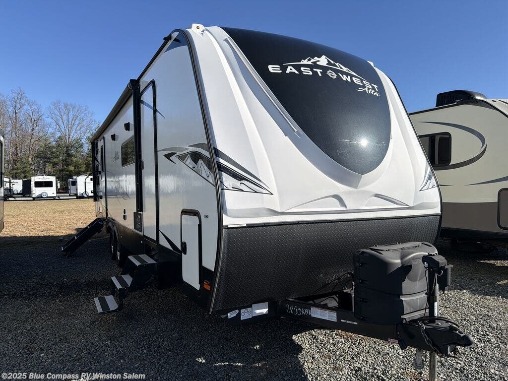 Used 2022 East to West Alta 2800KBH available in Rural Hall, North Carolina