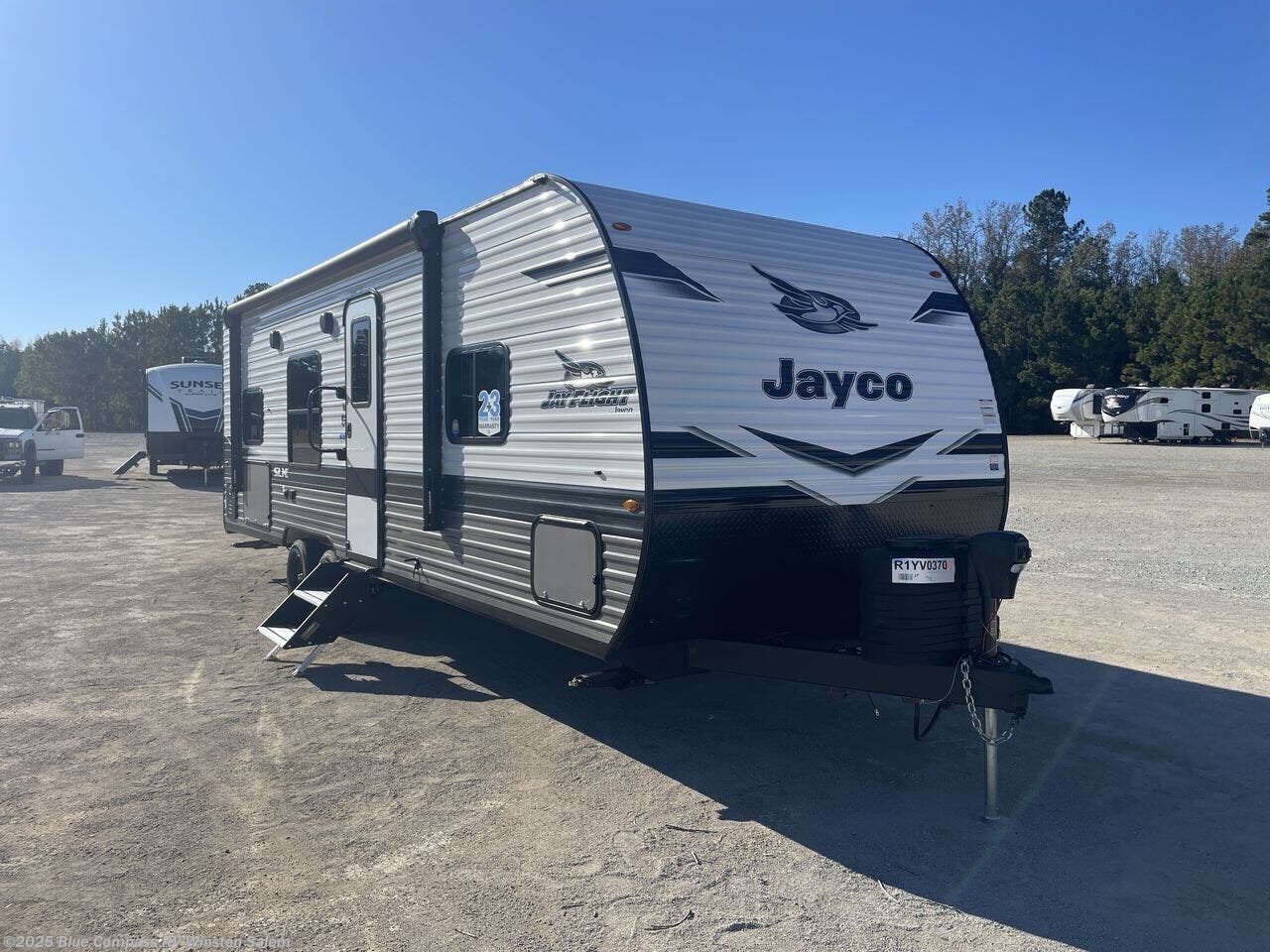 Used 2025 Jayco Jay Flight SLX 260BH available in Rural Hall, North Carolina
