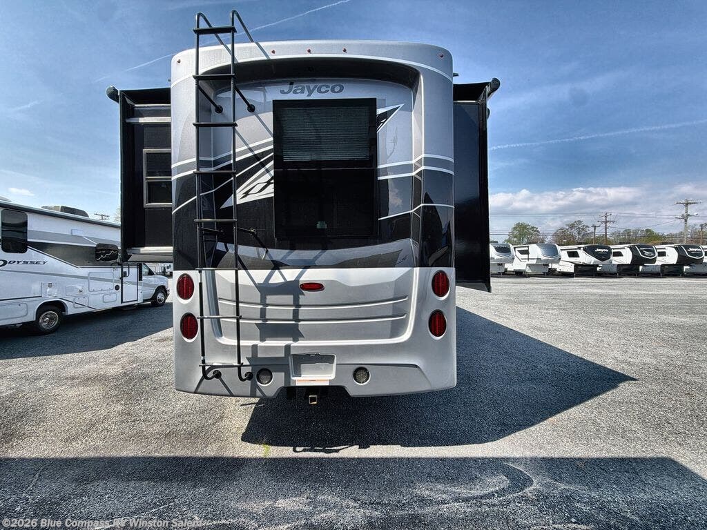 New 2026 Jayco Seneca 37M available in Rural Hall, North Carolina