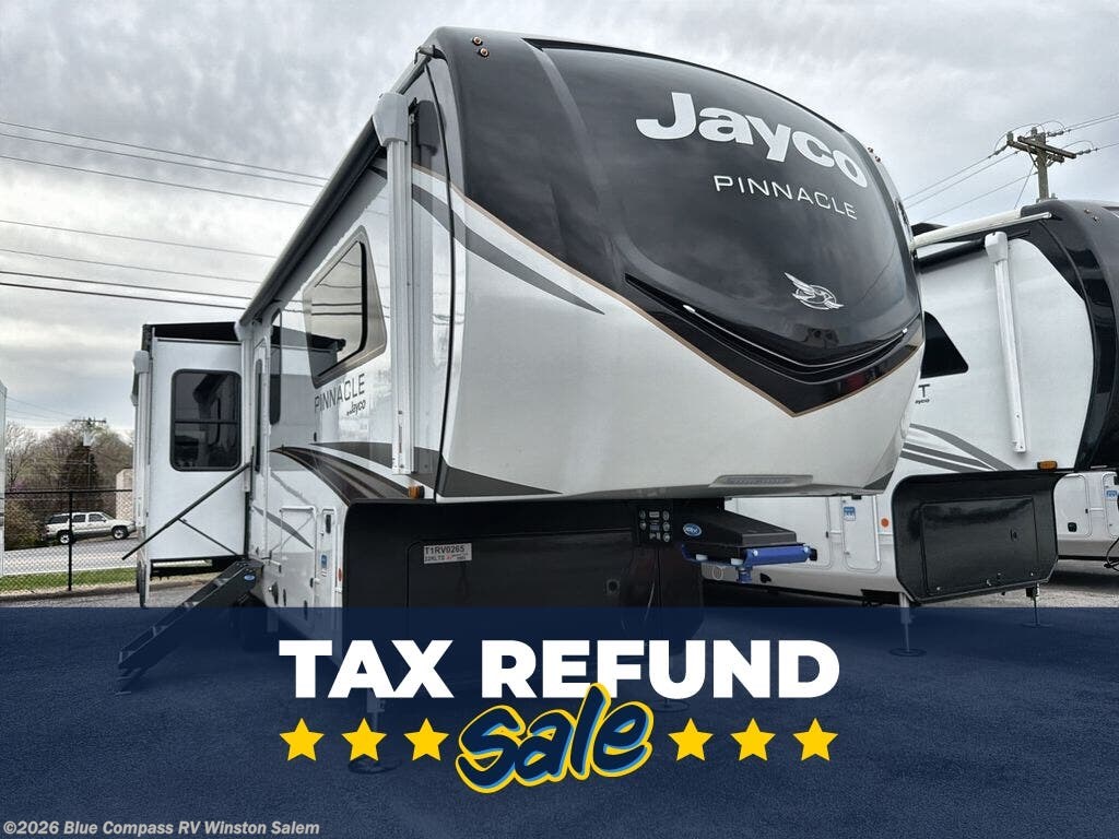 New 2026 Jayco Pinnacle 32RLTS available in Rural Hall, North Carolina