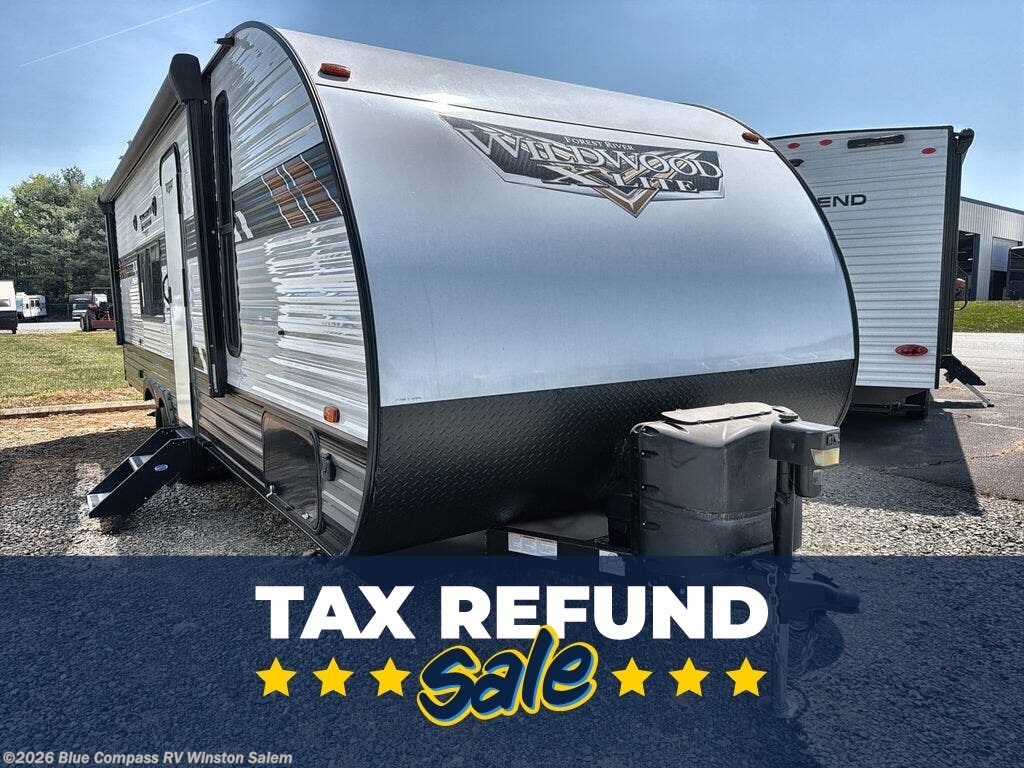 Used 2021 Forest River Wildwood X-Lite 261BHXL available in Rural Hall, North Carolina