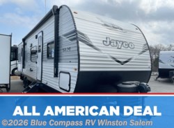 New 2026 Jayco Jay Flight SLX 321BDS available in Rural Hall, North Carolina