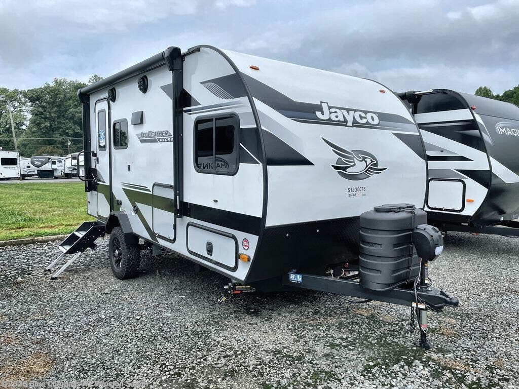 Used 2025 Jayco Jay Feather Micro 166FBS available in Rural Hall, North Carolina