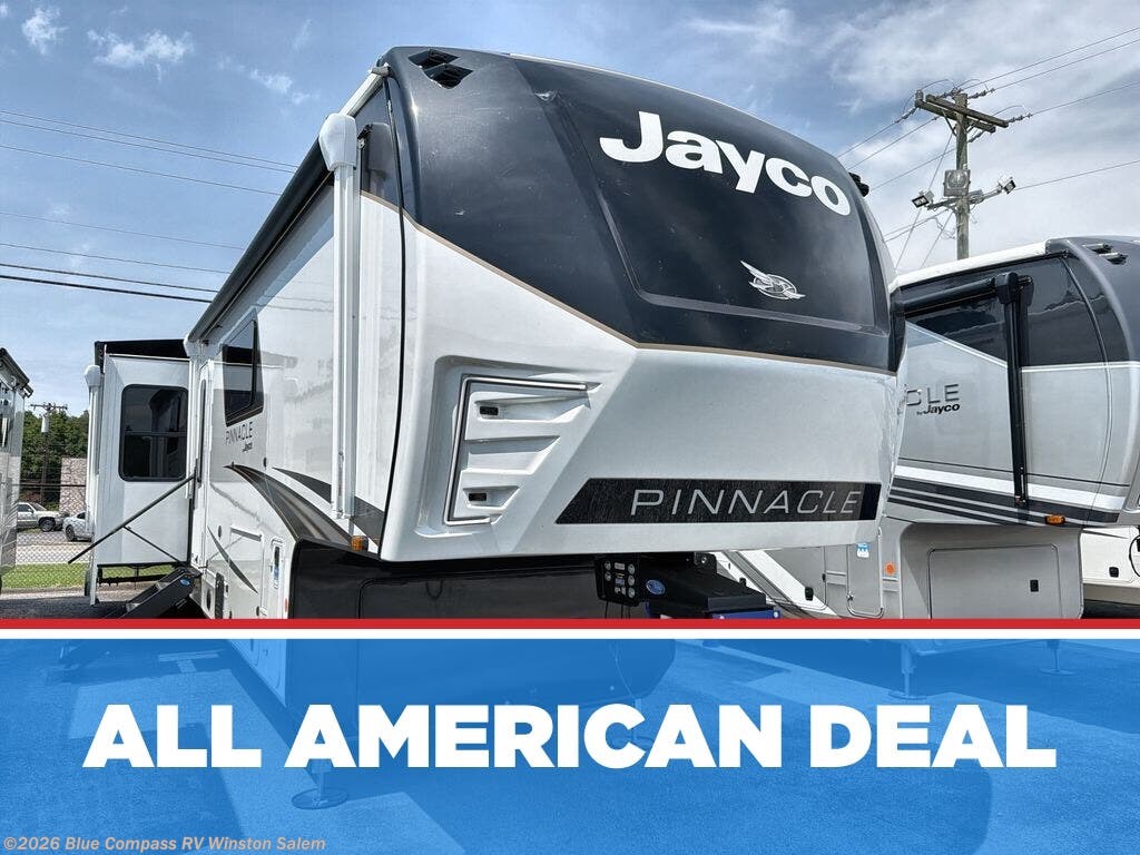 New 2027 Jayco Pinnacle 38FBRK available in Rural Hall, North Carolina