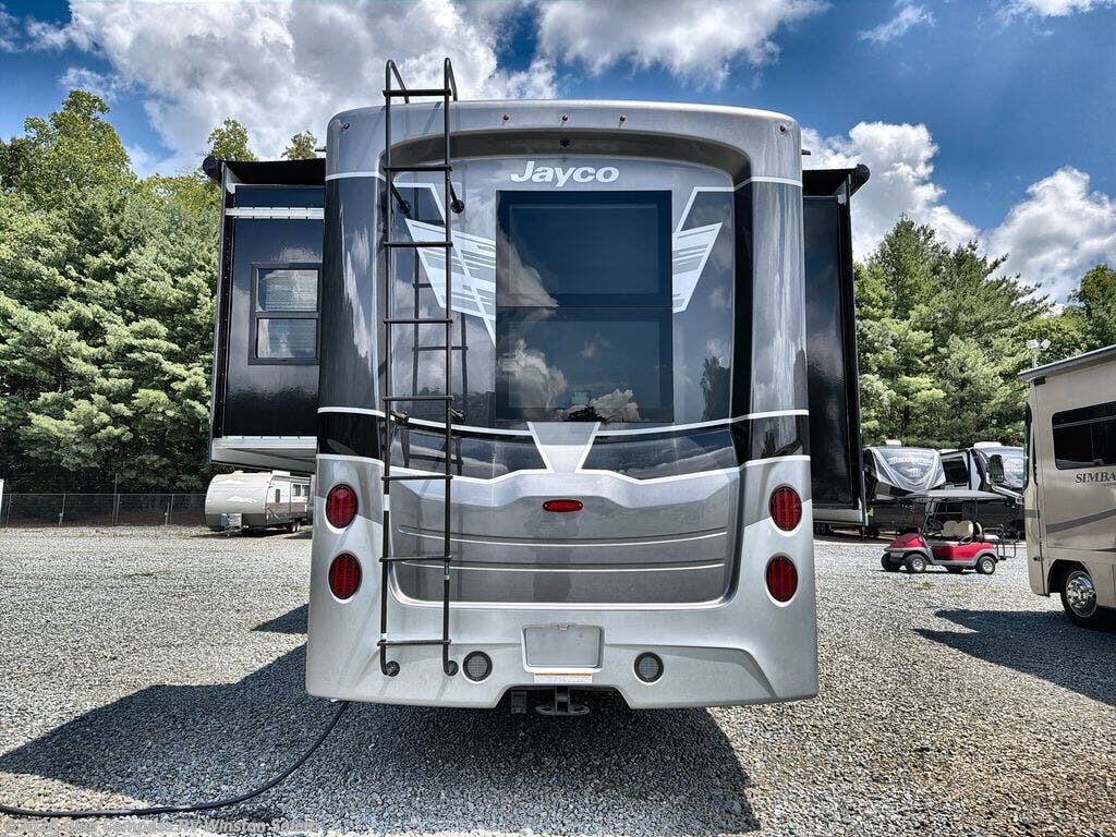New 2027 Jayco Seneca 37L available in Rural Hall, North Carolina