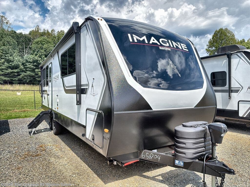 New 2027 Grand Design Imagine 2700BS available in Rural Hall, North Carolina
