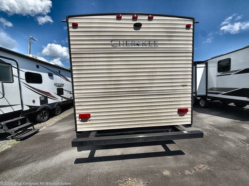 Used 2017 Forest River Cherokee 274DBH available in Rural Hall, North Carolina