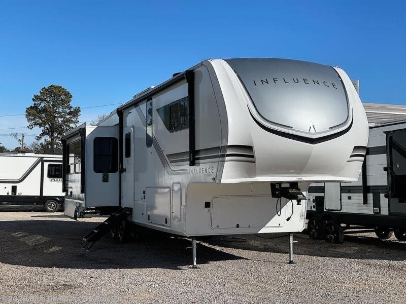 New 2025 Grand Design Influence 3503GK available in Raleigh, North Carolina