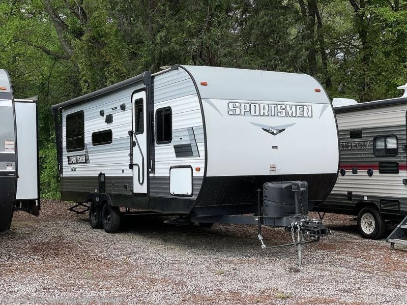 Used 2023 K-Z Sportsmen SE 221RESE available in Raleigh, North Carolina