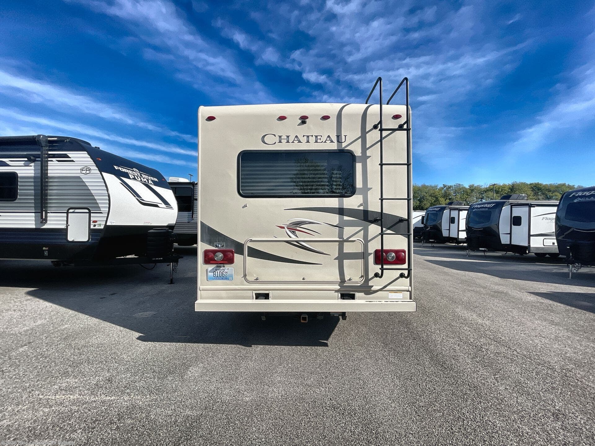 Used 2017 Thor Motor Coach Chateau 28Z available in Raleigh, North Carolina