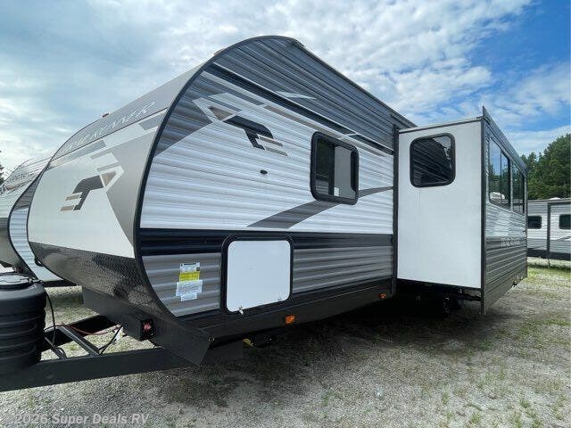 New 2023  Heartland Trail Runner 30RBK NEW by Heartland from Super Deals RV in Temple, GA