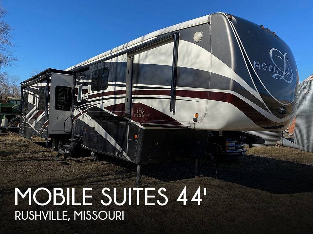 Used 2017 DRV Mobile Suites 44 HOUSTON available in Rushville, Missouri