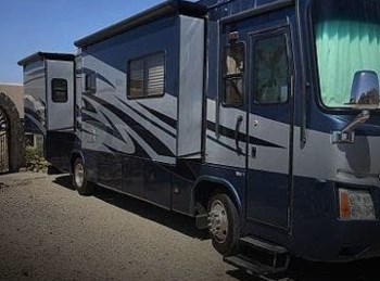 Used 2007 Safari Simba 36PDQ available in Las Cruces, New Mexico