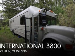 Used 2000 International  3800 available in Victor, Montana