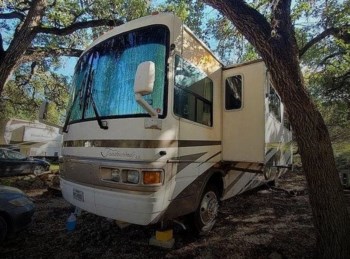 Used 2001 National RV Tradewinds 39 available in Caynon Lake, Texas