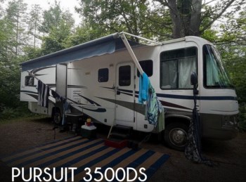 Used 2004 Georgie Boy Pursuit 3500DS available in Pittsfield, Massachusetts