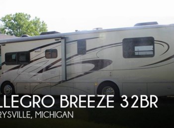Used 2012 Tiffin Allegro Breeze 32BR available in Marysville, Michigan