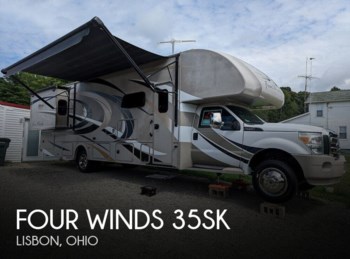 Used 2015 Thor Motor Coach Four Winds 35SK available in Lisbon, Ohio