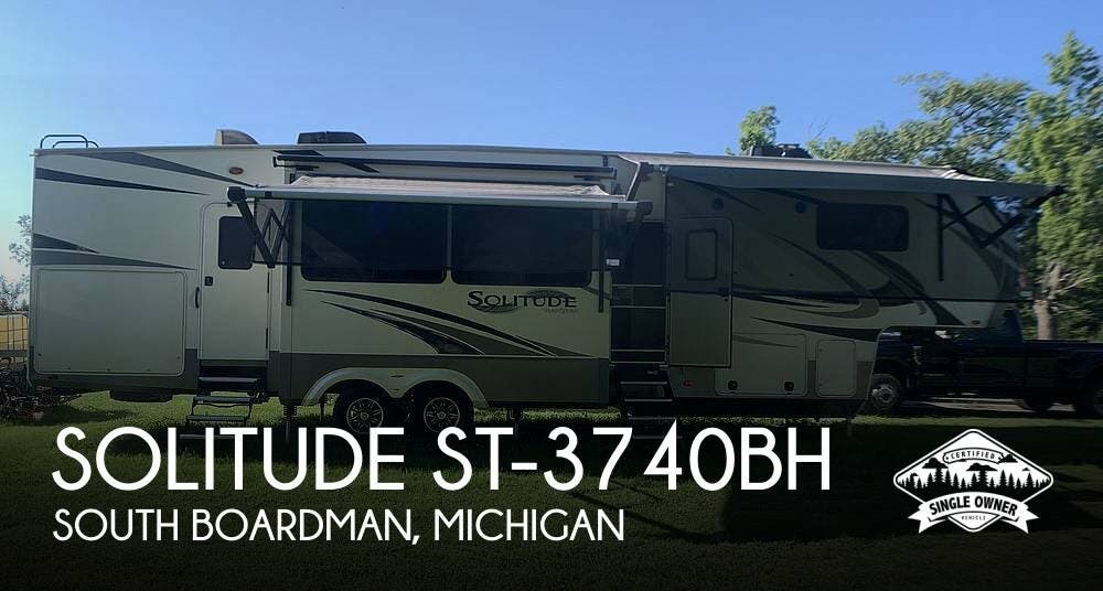 Used 2019 Grand Design Solitude ST-3740BH available in South Boardman, Michigan