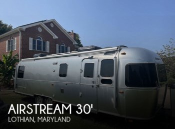 Used 2017 Airstream Classic Airstream  30 available in Lothian, Maryland