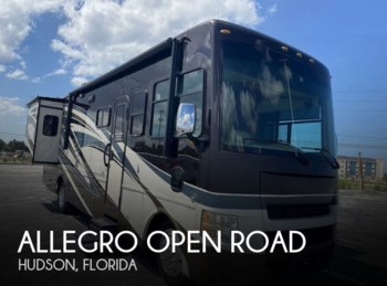 Used 2014 Tiffin Allegro Open Road 32CA available in Hudson, Florida