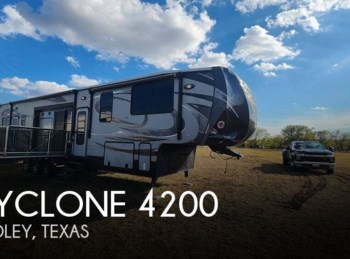 Used 2016 Heartland Cyclone 4200 available in Godley, Texas