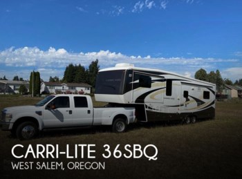 Used 2010 Carriage Carri-Lite 36SBQ available in West Salem, Oregon