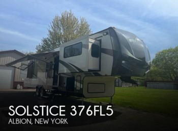 Used 2016 Starcraft Solstice 376FL5 available in Albion, New York