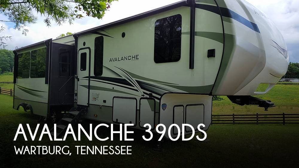 Used 2022 Keystone Avalanche 390DS available in Wartburg, Tennessee