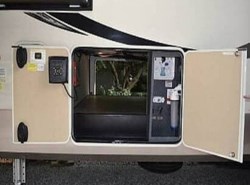 Used 2018 Palomino Columbus Compass 340 RKC available in Waymart, Pennsylvania