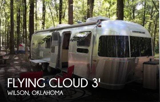 Used 2019 Airstream Flying Cloud 30FB Bunk available in Wilson, Oklahoma