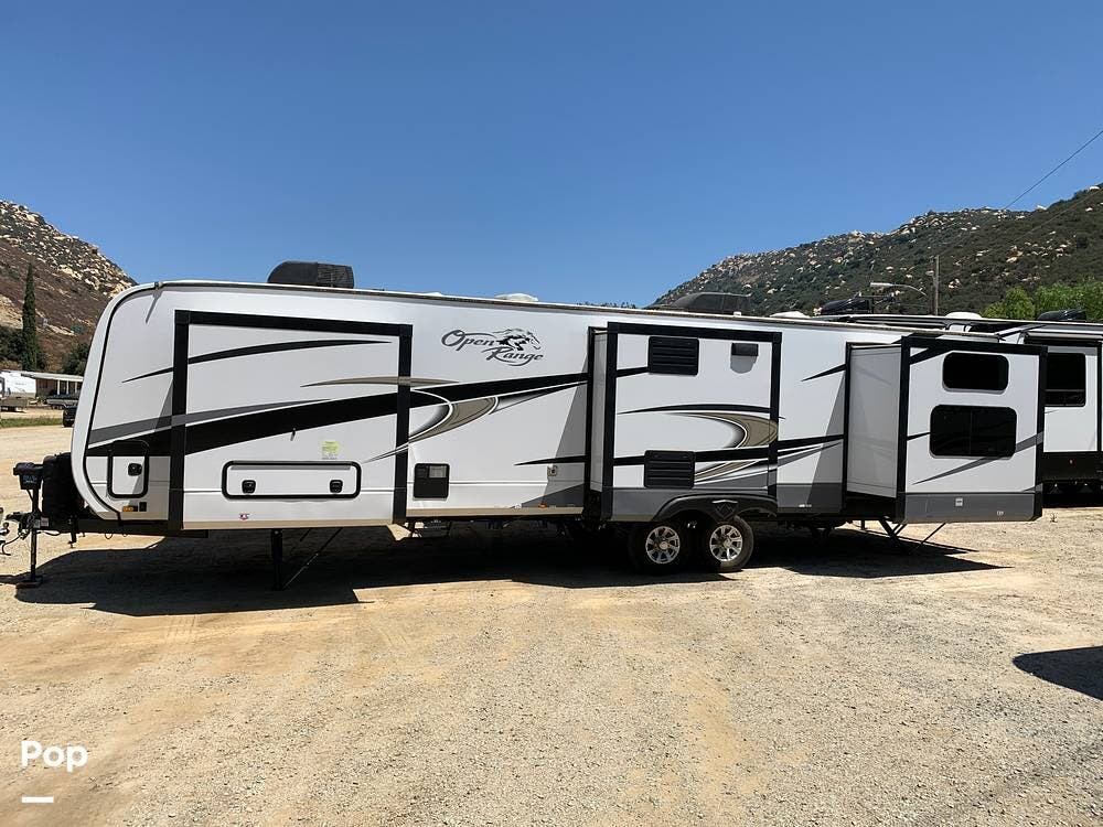 Used 2022 Highland Ridge Open Range 338BHS available in Temecula, California
