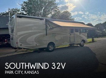Used 2011 Fleetwood Southwind 32VS available in Park City, Kansas