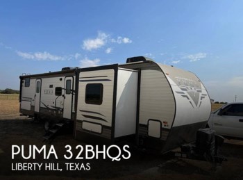 Used 2022 Palomino Puma 32BHQS available in Liberty Hill, Texas