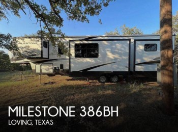 Used 2022 Heartland Milestone 386BH available in Loving, Texas