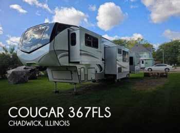 Used 2020 Keystone Cougar 367FLS available in Chadwick, Illinois