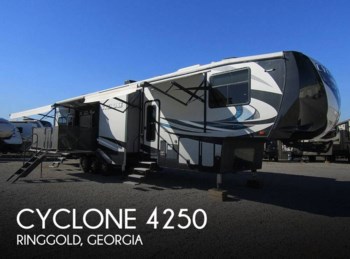 Used 2018 Heartland Cyclone 4250 available in Ringgold, Georgia