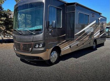 Used 2015 Holiday Rambler Vacationer 36SBT available in Minden, Nevada