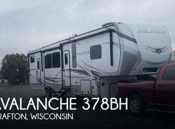 Used 2023 Keystone Avalanche 378bh available in Grafton, Wisconsin
