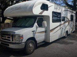Used 2013 Thor Motor Coach Four Winds 28A available in Hollywood, Florida