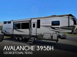 Used 2021 Keystone Avalanche 395bh available in Georgetown, Texas