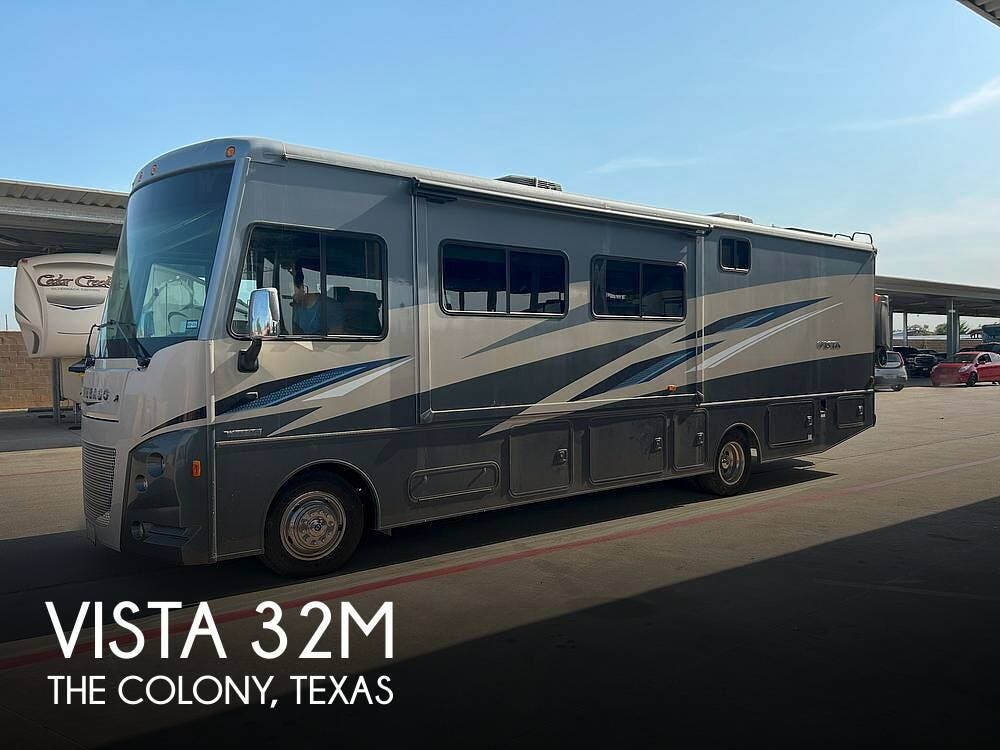 Used 2022 Winnebago Vista 32M available in The Colony, Texas