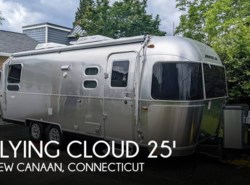 Used 2020 Airstream Flying Cloud 25RB Queen available in New Canaan, Connecticut