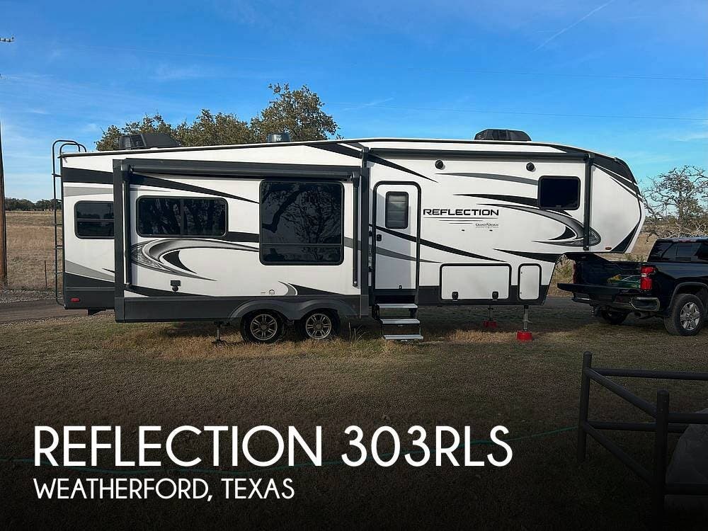 Used 2021 Forest River Reflection 303RLS available in Weatherford, Texas