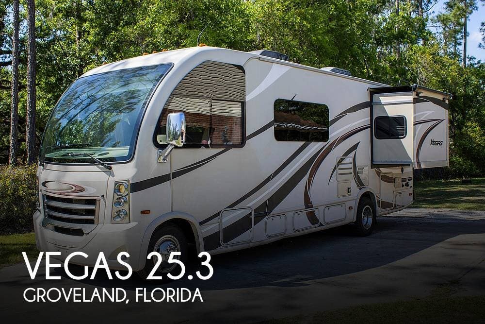 Used 2016 Thor Motor Coach Vegas 25.3 available in Lakeland, Florida